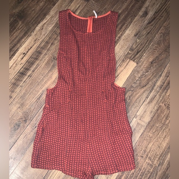 Chic Red plaid Free People Mod Mini Romper in Red / belt loops fall boho revolve - Picture 3 of 10